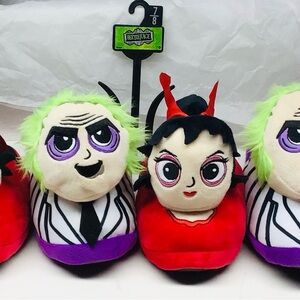 BEETLEJUICE & LYDIA LOT OF 3 ADULT PLUSH SLIPPERS SZ’S 5-6/7-8/8-10 NEW